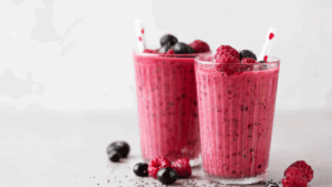 Smoothie Energético de Frutas Vermelhas e Aveia Gosto Puro